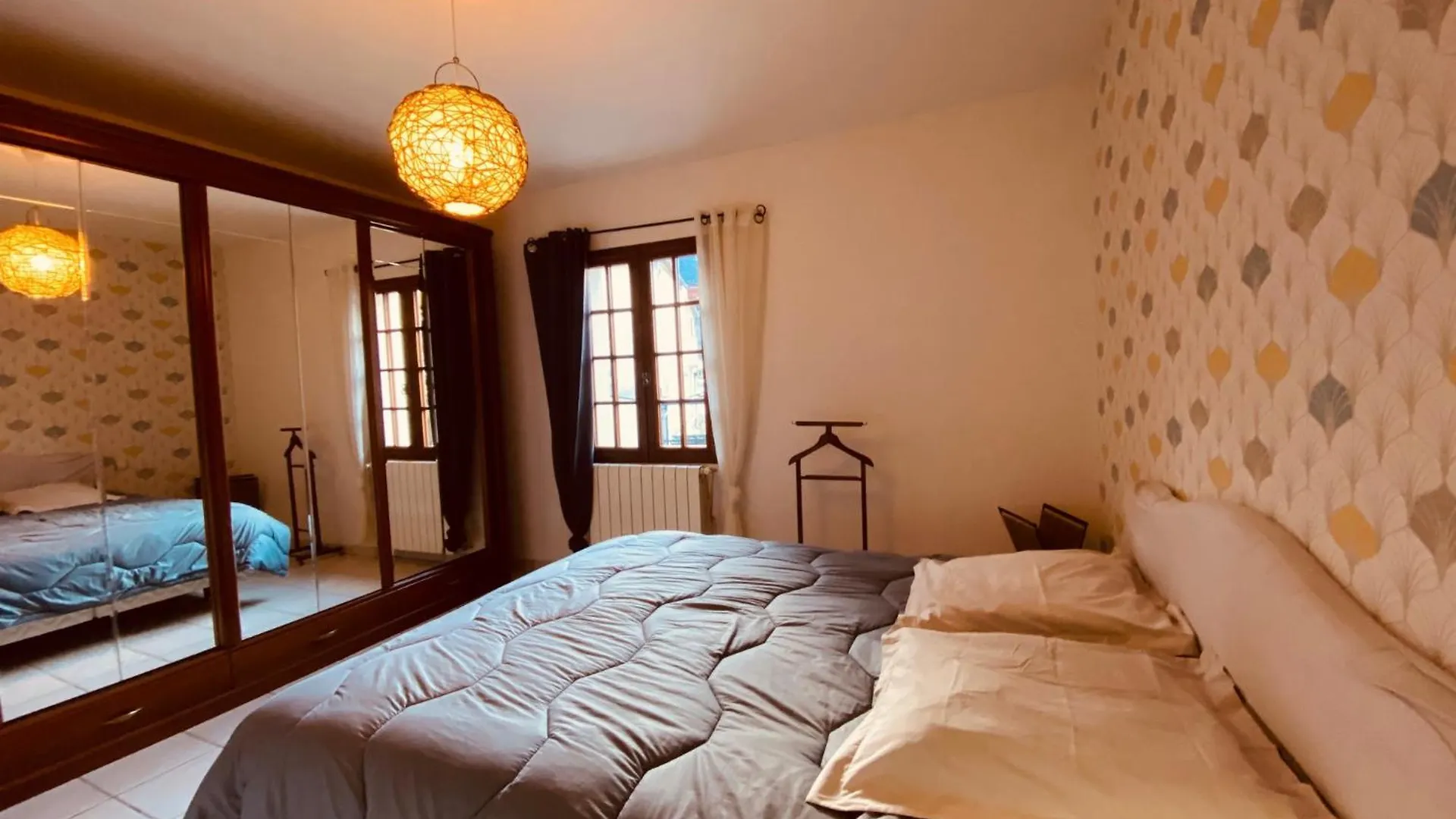 Grande Maison Avec Jardin Sarrancolin France